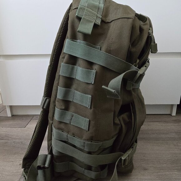 BNWT LA Police Gear 3 Day Backpack 1.0 - Tactical MOLLE Bug Out Bag ODGreen - Picture 4 of 6